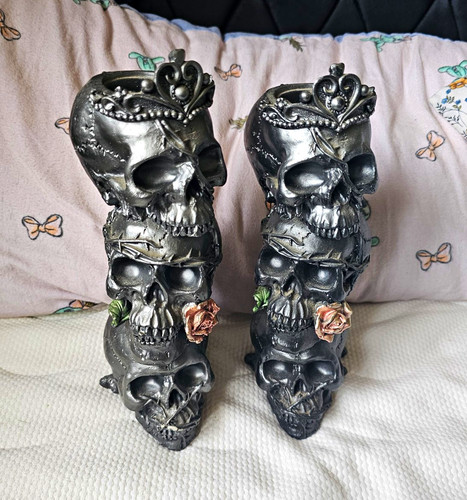 Gothic skull resin tea - skull,