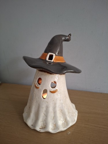 Village pottery ghosties tea - village,
