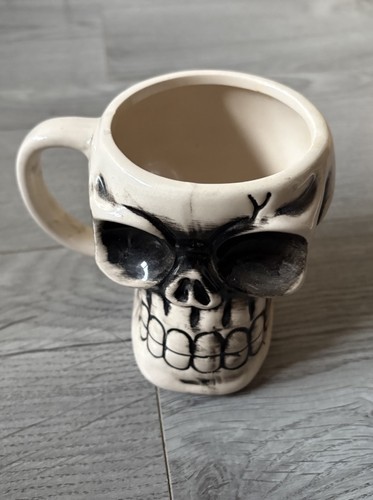 Novelty ancient skull head - skull,