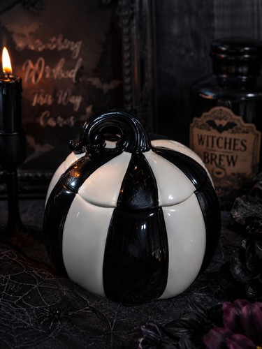 Gothic black white striped - white,
