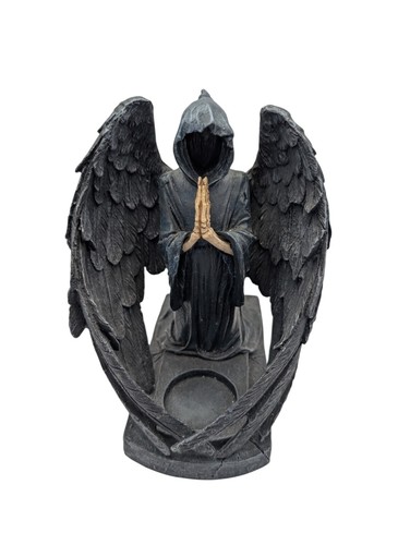Praying angel death - praying,