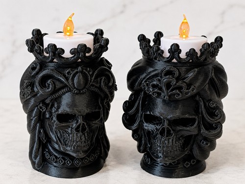Gothic king queen - &,