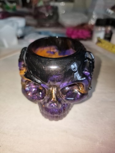 Tealight skull candle - candle, holder